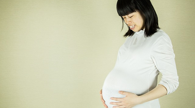 Poor Women Should Be Able to Choose Surrogate Motherhood